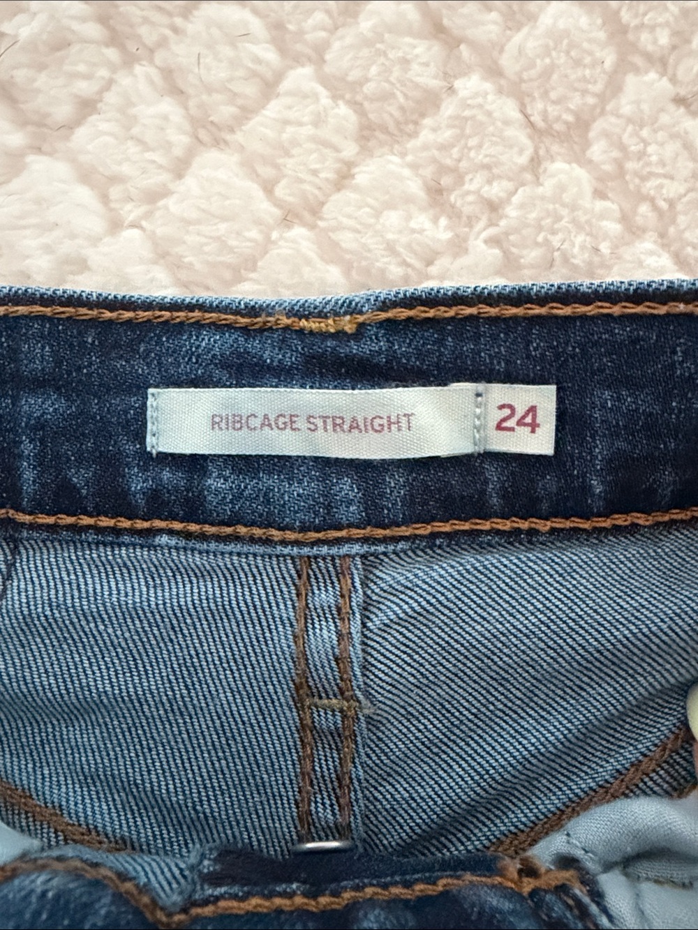 Levi’s Ribcage straight jeans - Picture 4 of 7